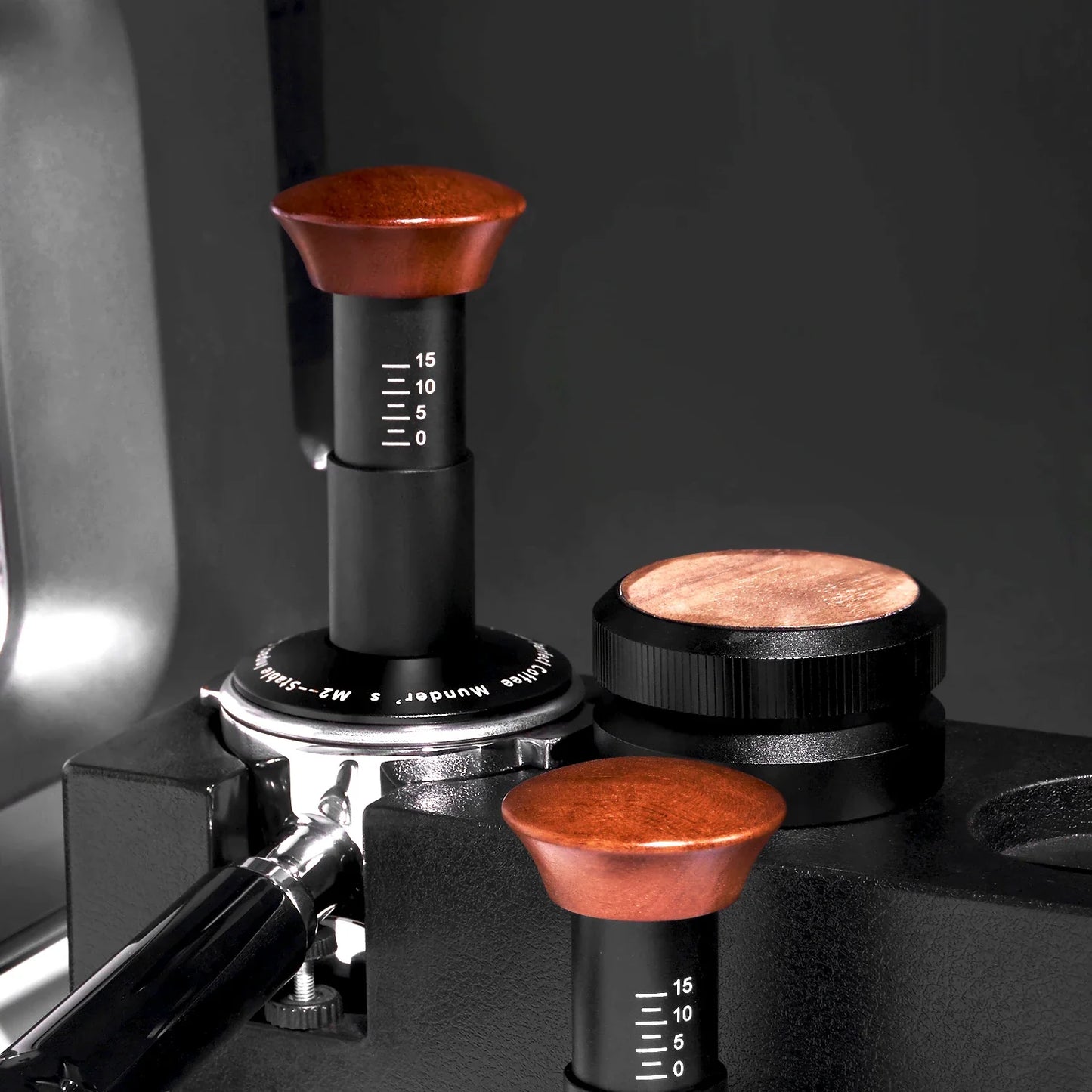 Tamper Presso do espresso o stałej sile nacisku